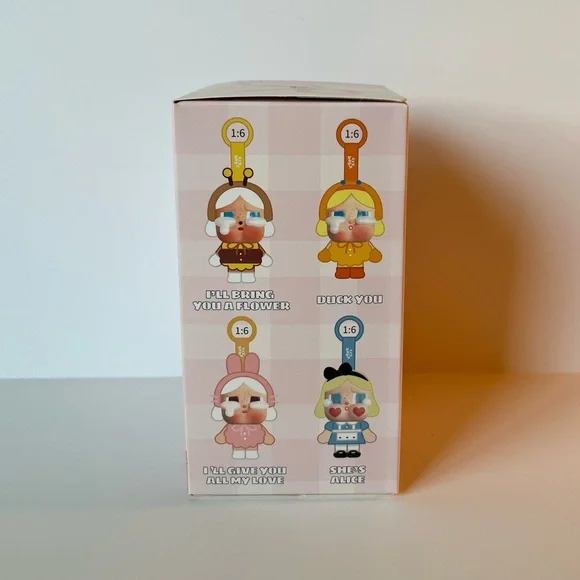 CRYBABY Crying Again Series-Vinyl Face
Plush Blind Box - Picture 3 of 7